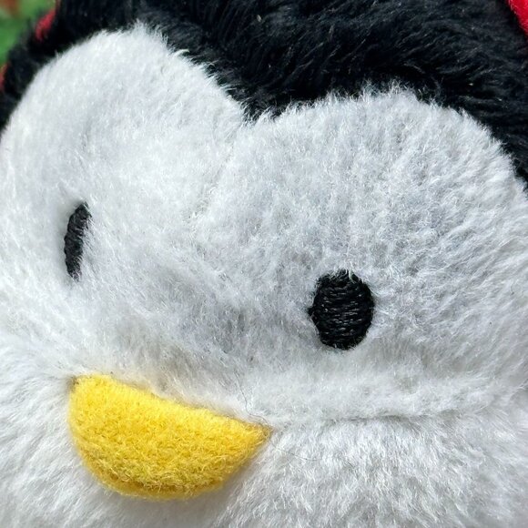 Hallmark Very Merry Trio Animated Snowman Penguins Decoration READ - Picture 7 of 8